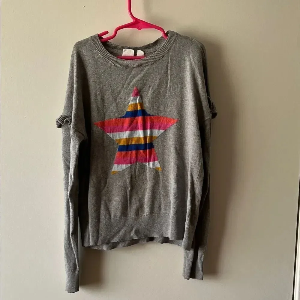 GAP Gray Sweater with Colorful Star